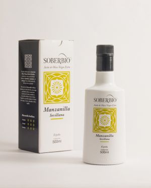Estuche AOVE Soberbio Monovarietal Manzanilla Sevillana 1 x 500 ml